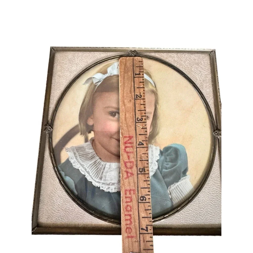 Antique Brass Picture Frame Art Deco Pretty LittleGirl Original Photo Felt Back